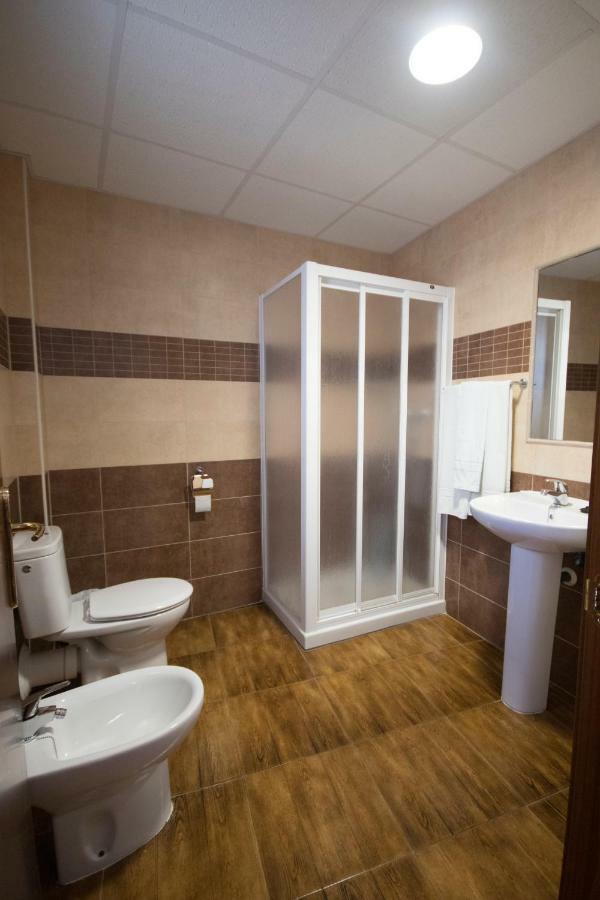 Hotel Las Flores Tolox Εξωτερικό φωτογραφία