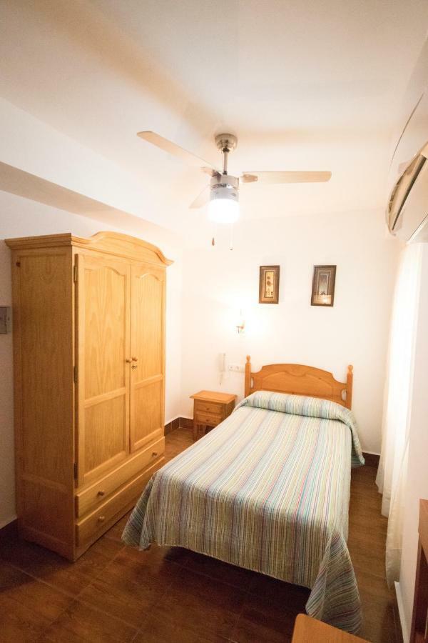Hotel Las Flores Tolox Εξωτερικό φωτογραφία