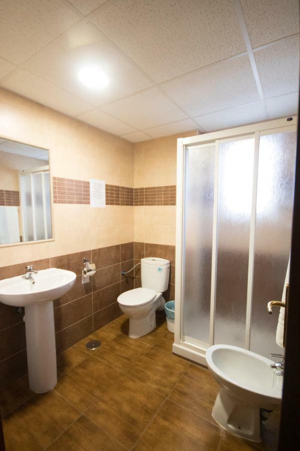 Hotel Las Flores Tolox Εξωτερικό φωτογραφία
